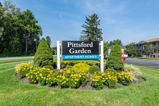 Images Pittsford Garden Apartment Homes