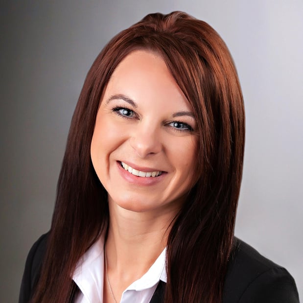 Images Edward Jones - Financial Advisor: Stefanie R Smykowski, CFP®|AAMS®