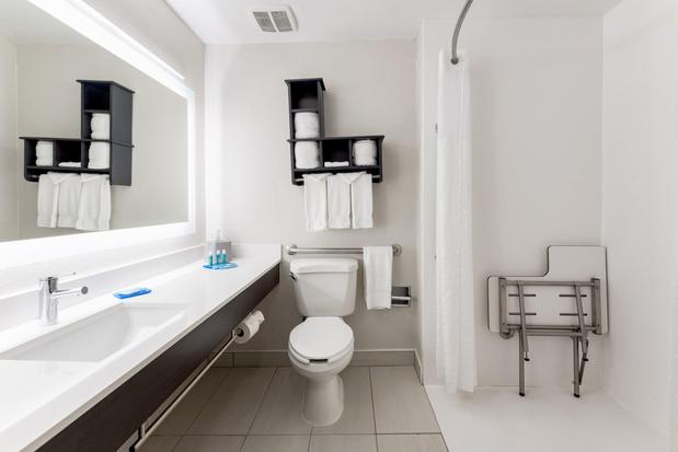 Images Holiday Inn Express Columbus Downtown by IHG