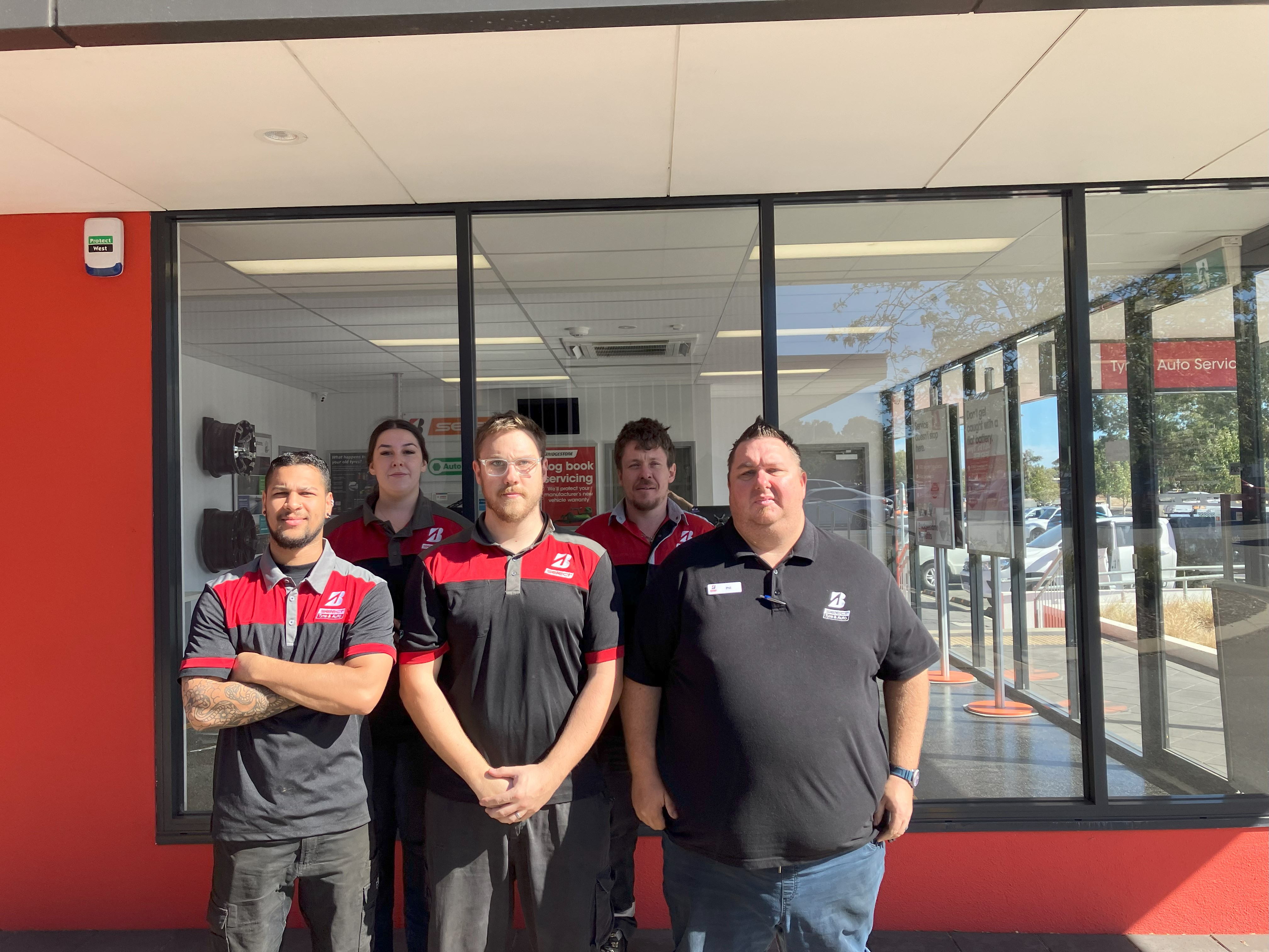 Images Bridgestone Select Tyre & Auto Success