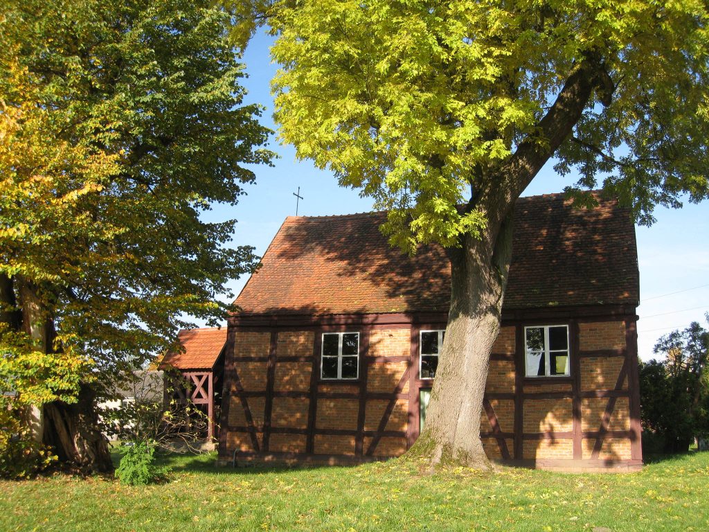 Kirche Mansfeld - Pfarrsprengel Putlitz, Mansfelder Straße 10 in Putlitz