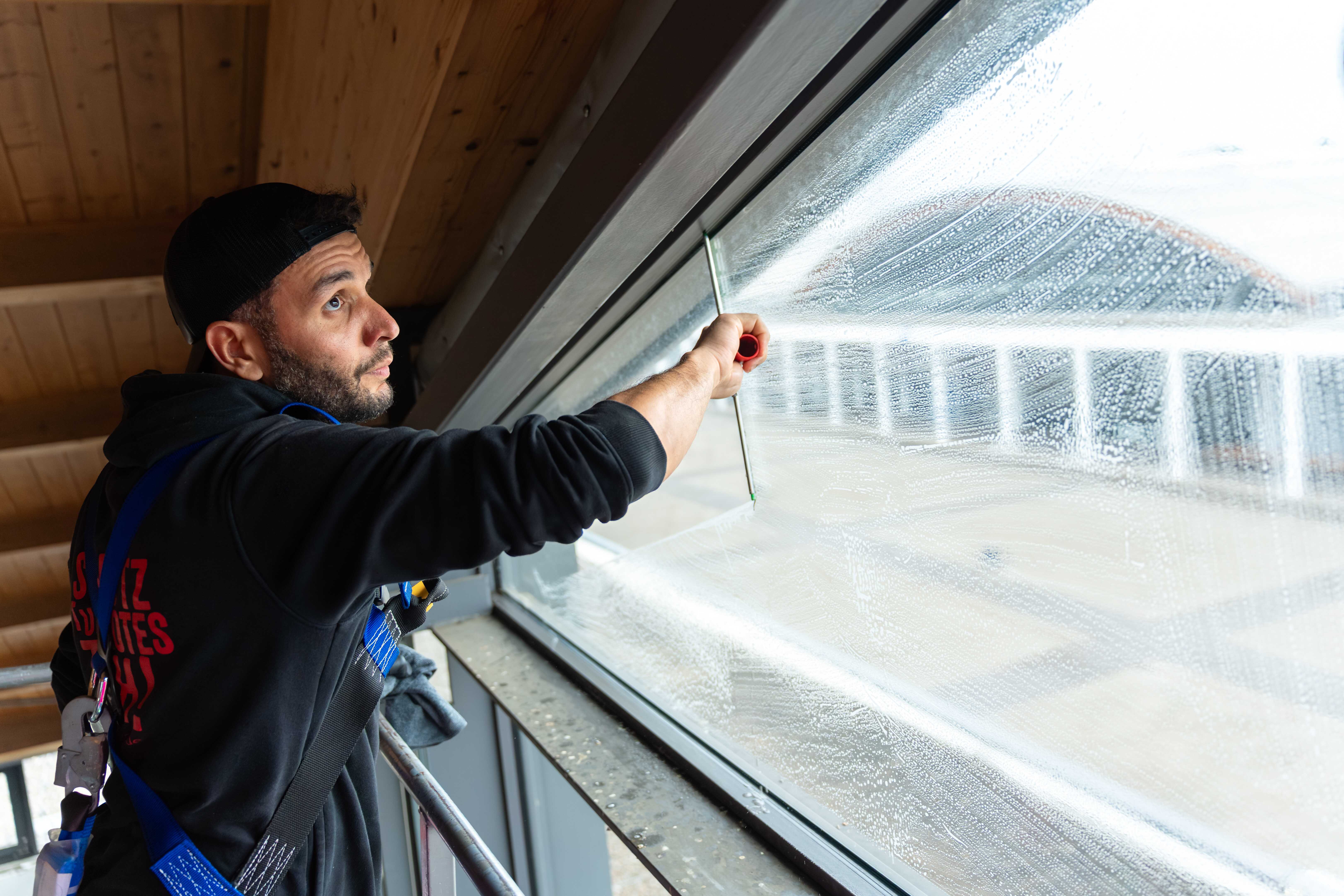 Bild 8 Stier Gebäudereinigung + Service GmbH in Ravensburg