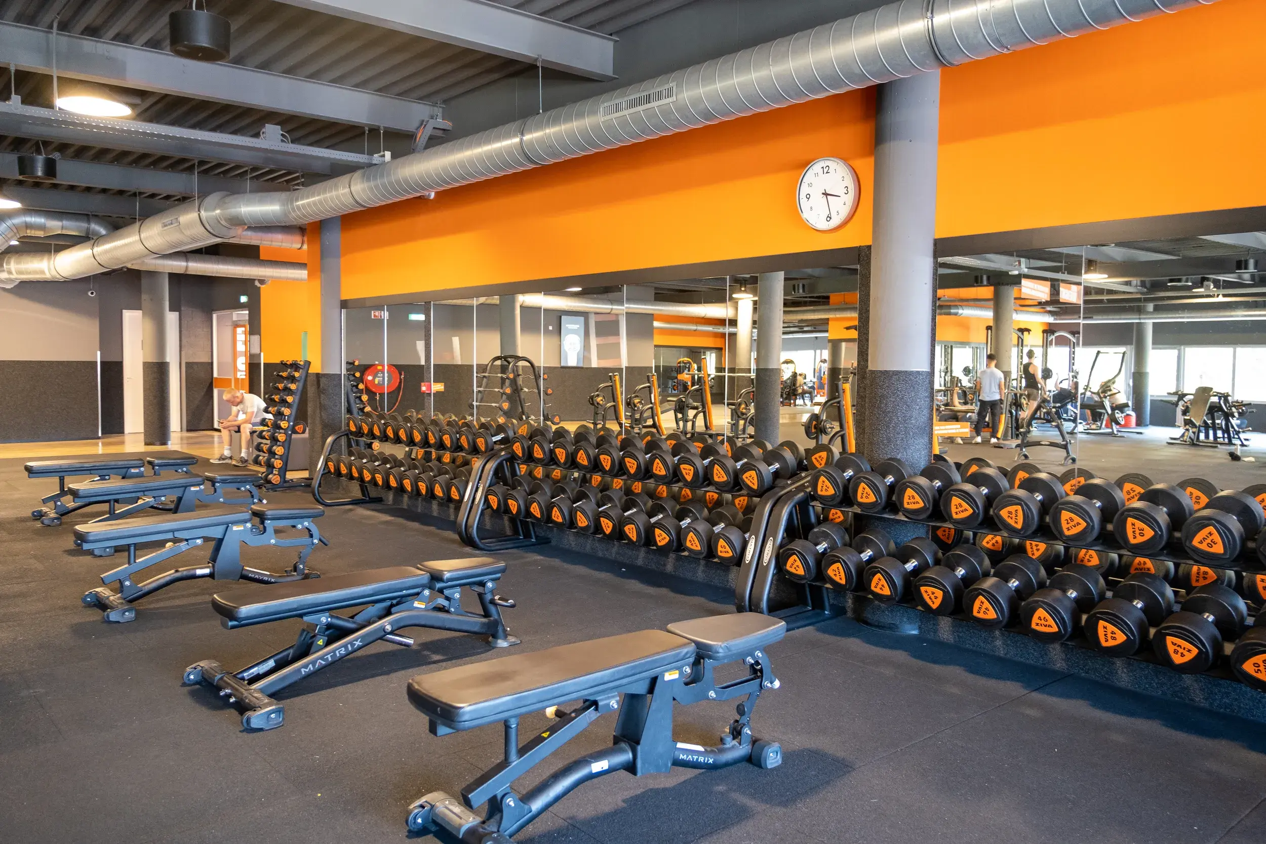 Foto's Basic-Fit 24/7