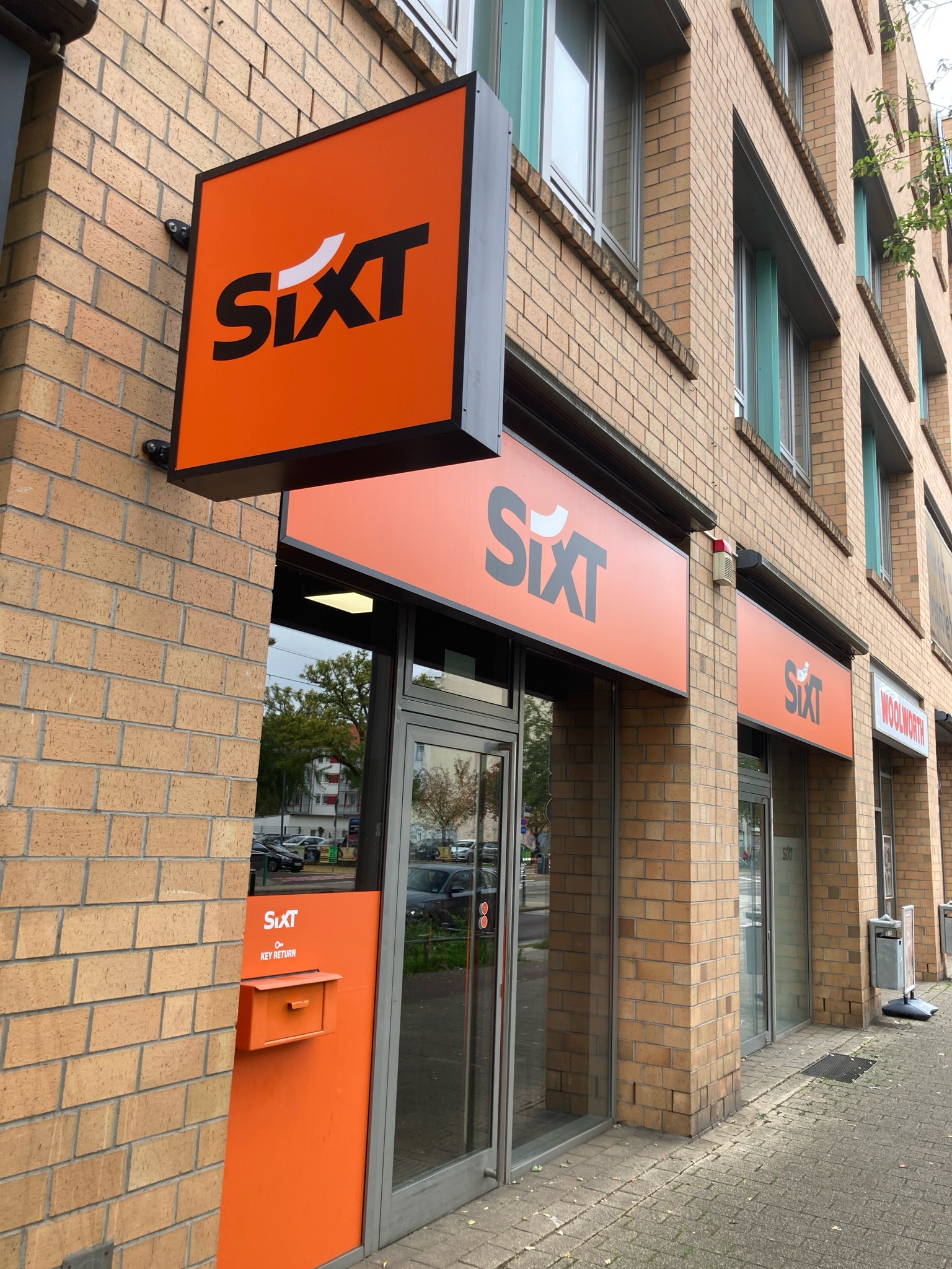 SIXT Autovermietung Magdeburg, Lübecker Straße 14 in Magdeburg