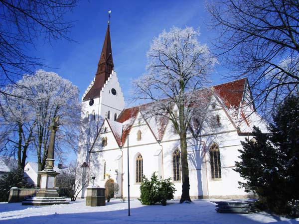 Petri-Kirche - Ev.-Luth. Kirchengemeinde Versmold, An der Petri-Kirche 2 in Versmold