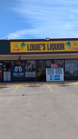 Images CoinFlip Bitcoin ATM - Louie's Discount Liquor (Wichita)