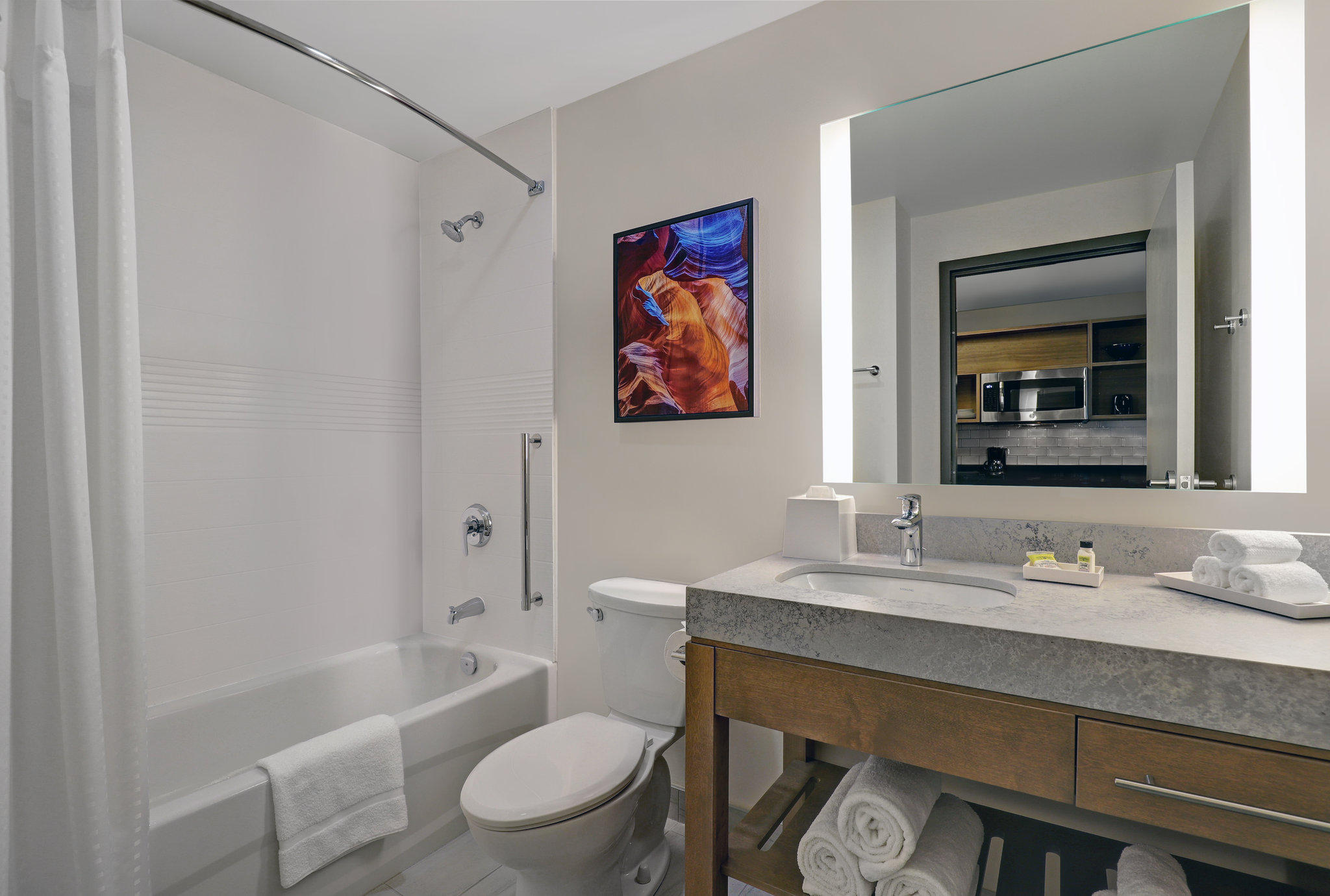 Images Candlewood Suites Kingston West by IHG