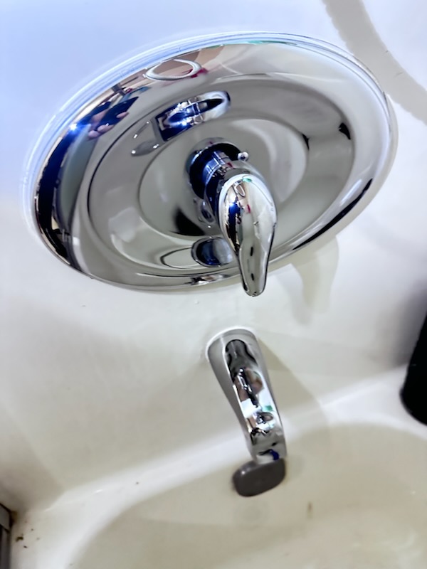 Images Fernando Rooter & Plumbing