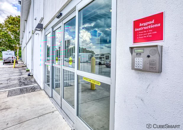 Images CubeSmart Self Storage