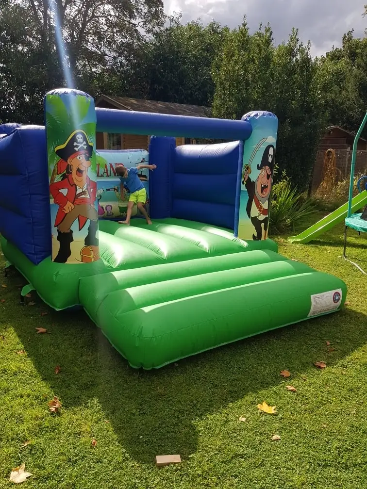 Images Top Banana Bouncy Castles