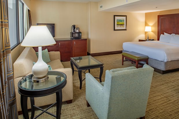 Images Crowne Plaza St. Louis Airport by IHG