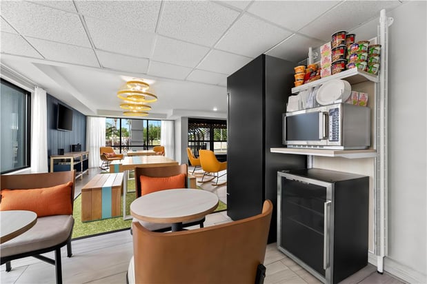 Images Spark by Hilton Biloxi Ocean Springs