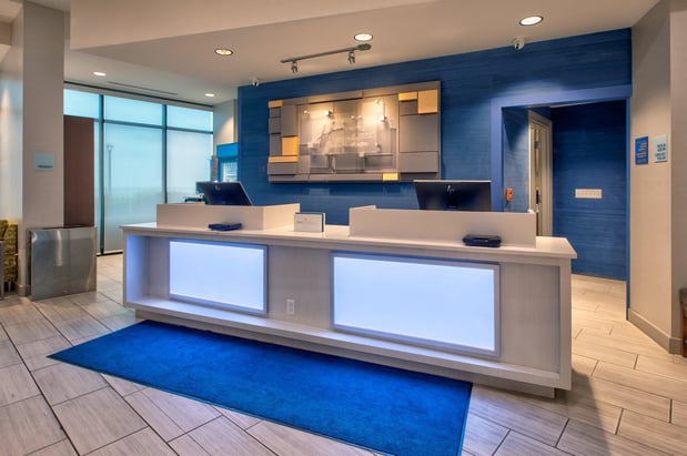 Images Holiday Inn Express & Suites VA Beach Oceanfront by IHG