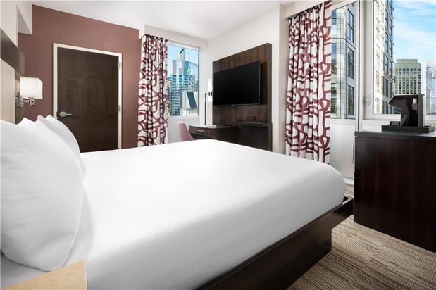 Images Hilton Garden Inn New York/Times Square Central