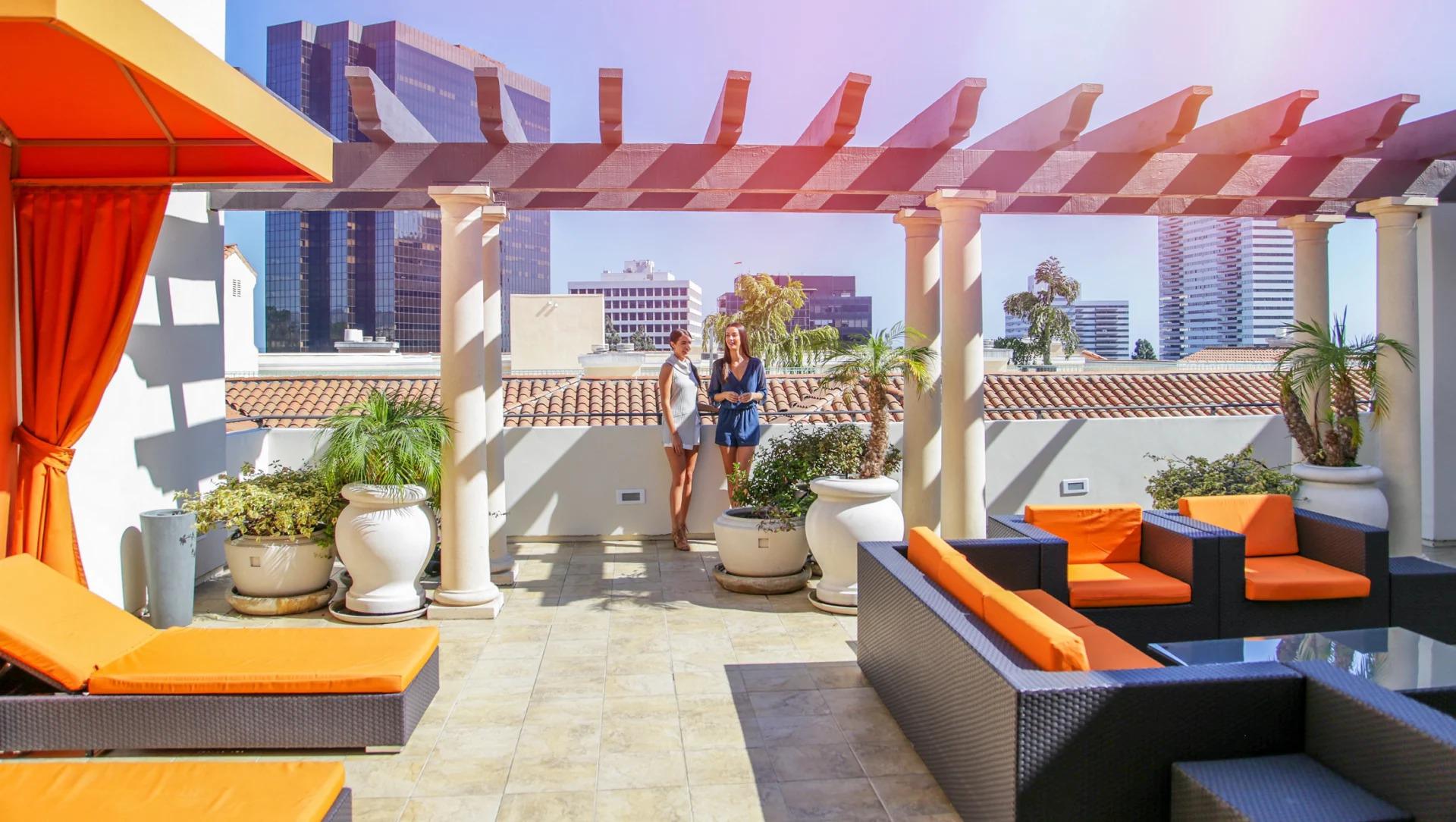 Rooftop Lounge