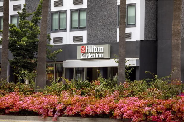 Images Hilton Garden Inn LAX Los Angeles Airport