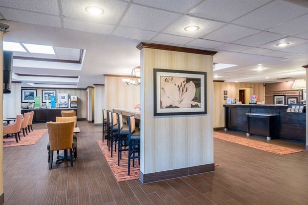 Images Hampton Inn Parkersburg-Mineral Wells