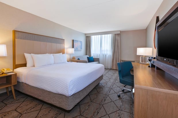 Images Crowne Plaza Columbus North- Worthington by IHG