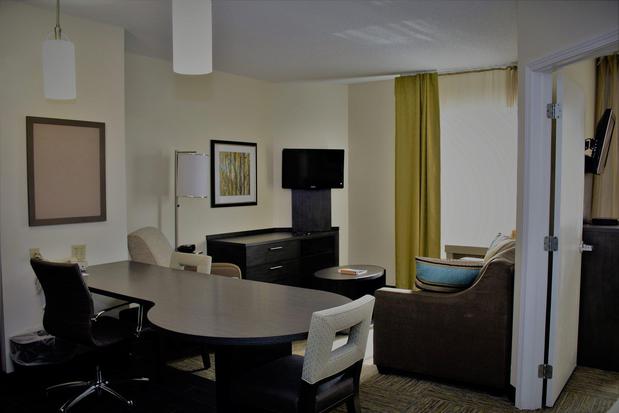 Images Candlewood Suites East Syracuse - Carrier Circle, an IHG Hotel