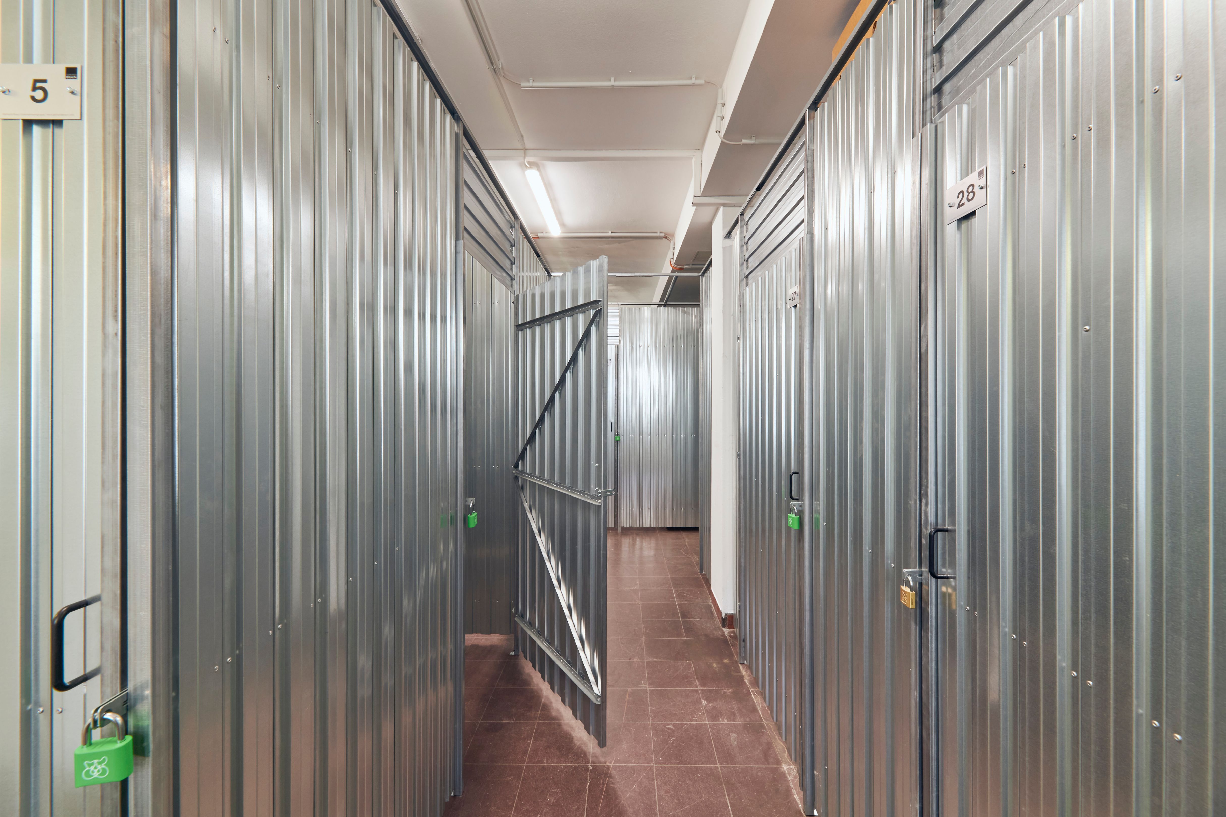 Storebox - Dein Lager nebenan, Sodener Straße 27 in Stuttgart