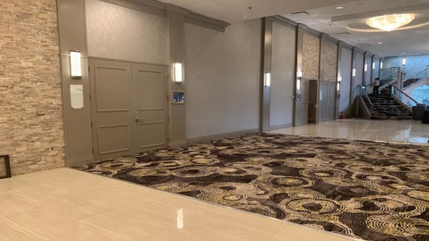 Images Holiday Inn & Suites Chicago North Shore (Skokie) by IHG