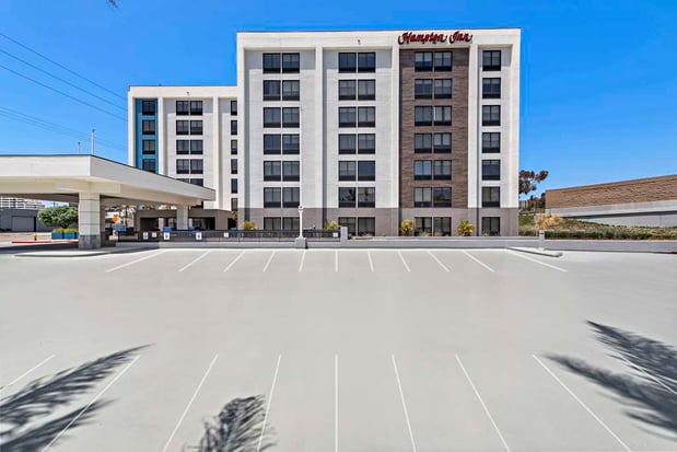 Images Hampton Inn by Hilton Los Angeles Airport