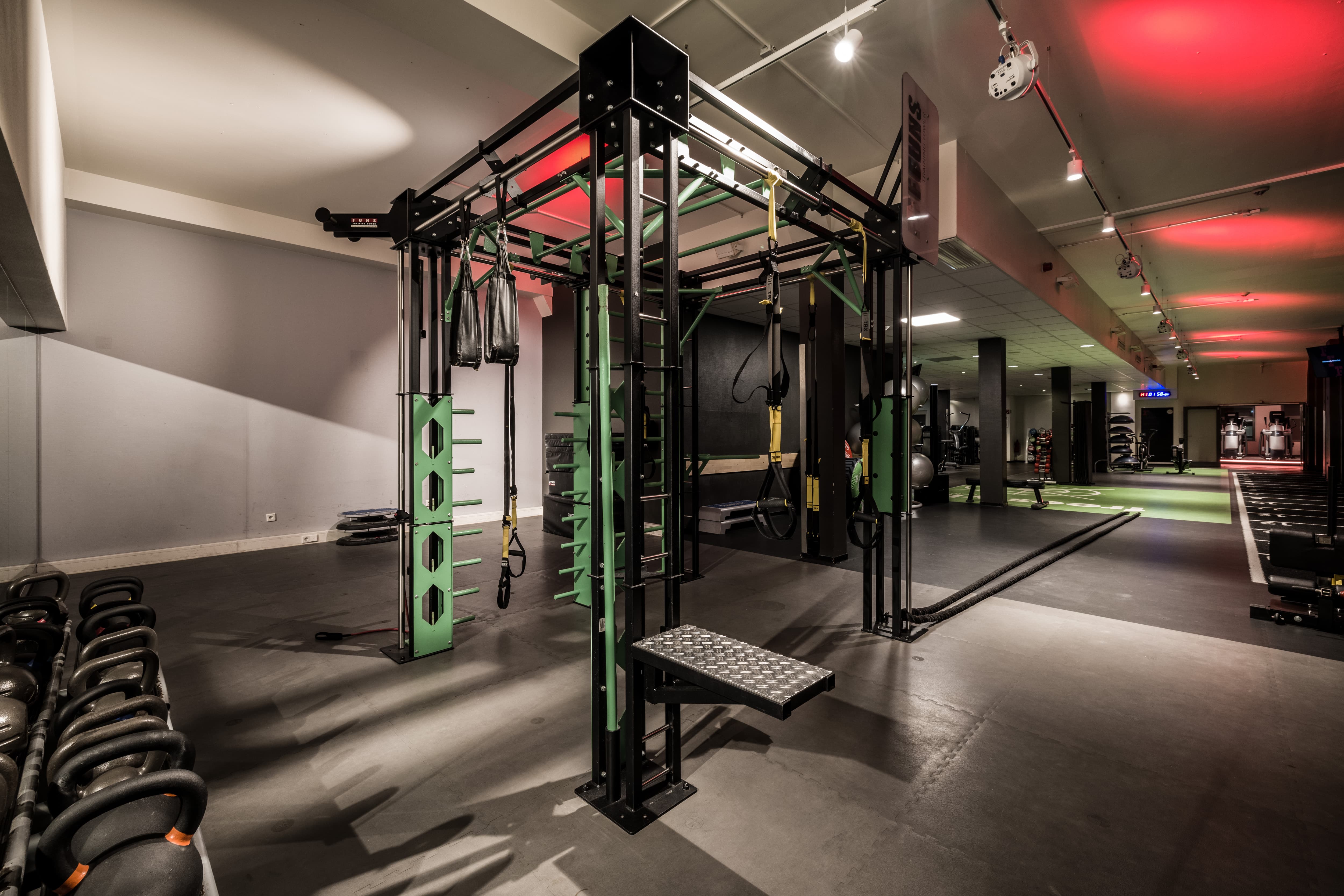 Fitness First Köln Bayenthal - Functional Training Tower