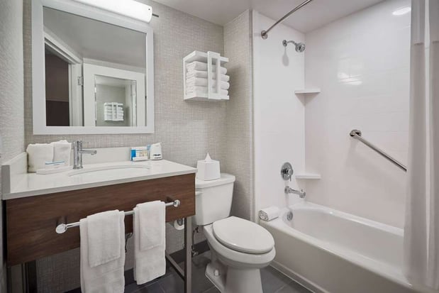Images Hampton Inn Harrisburg West
