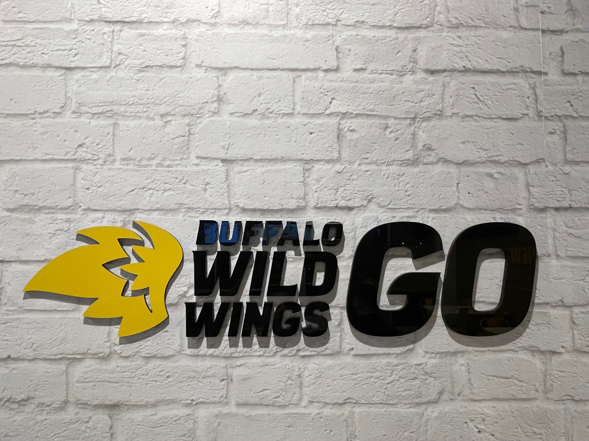 Buffalo Wild Wings 'GO' Image