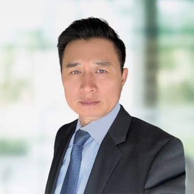 Headshot of Daniel K. Roh, a wealth advisor at Chase