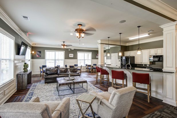 Images Residences at Century Park