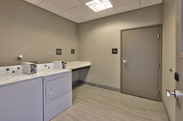 Images Hampton Inn & Suites Albuquerque Airport