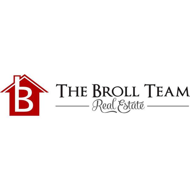 The Broll Team - Keller Williams Integrity Northwest - Hutchinson Logo