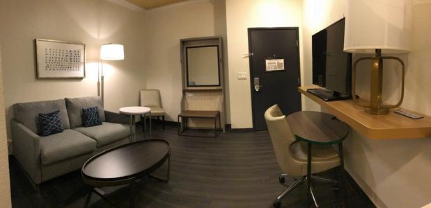 Images Holiday Inn & Suites McKinney - N Allen by IHG
