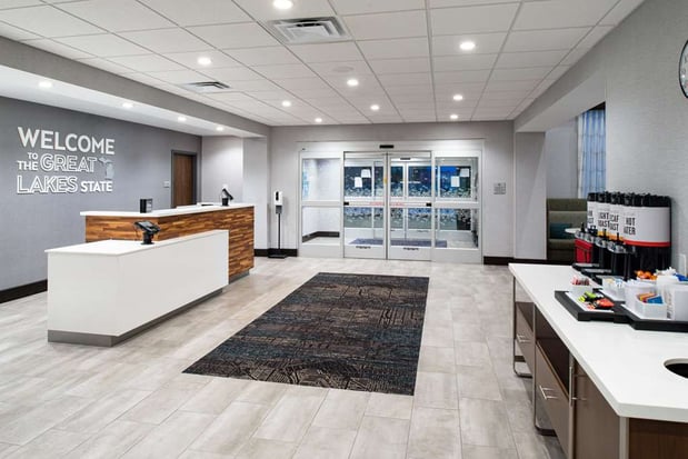 Images Hampton Inn & Suites Adrian