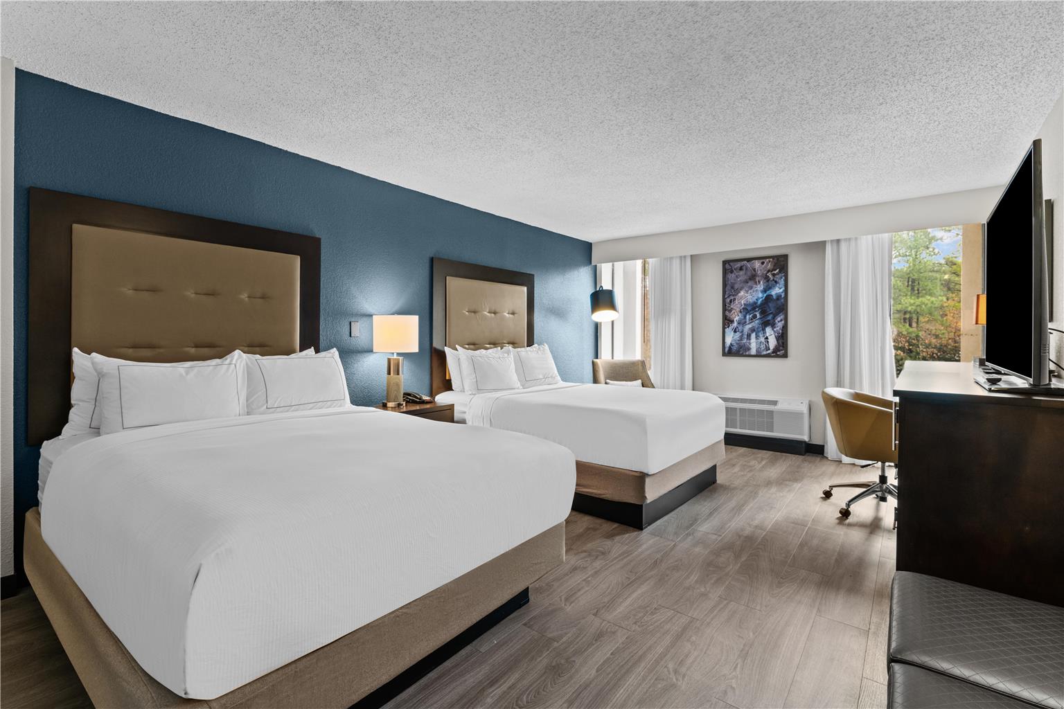 Guest room