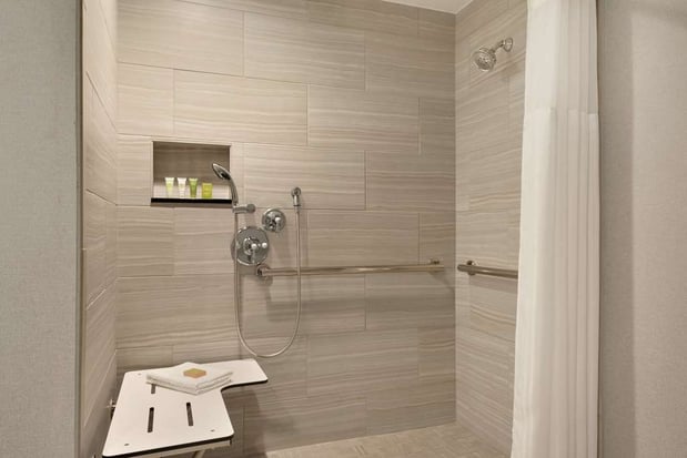 Images Hilton Checkers Los Angeles