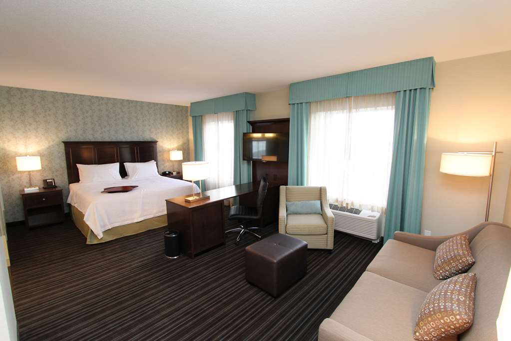 Images Hampton Inn & Suites by Hilton St. John's Airport