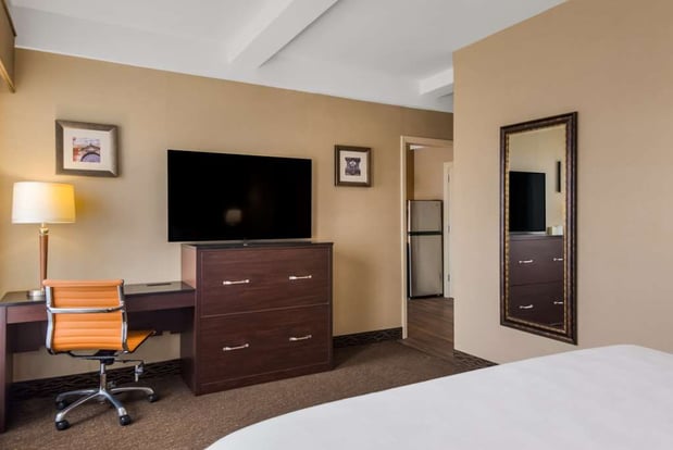 Images Best Western Syracuse Downtown Hotel and Suites