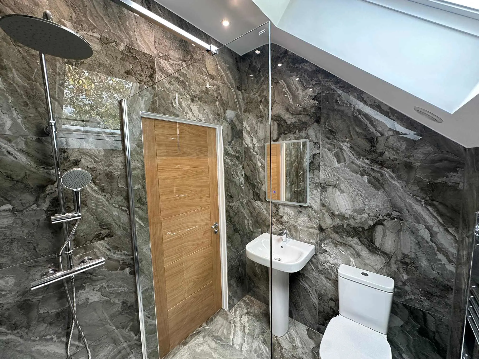 Images 3Lance Developments Ltd