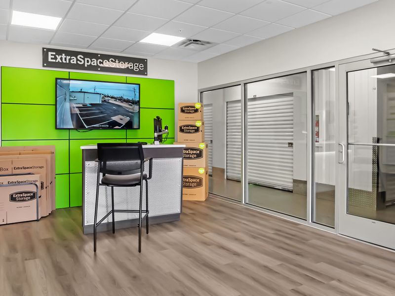 7945 - Office