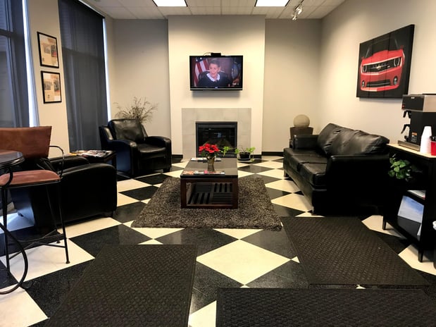 Images Rad Air Complete Car Care and Tire Center - Strongsville