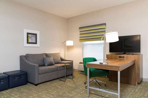 Images Hampton Inn & Suites East Lansing/Okemos