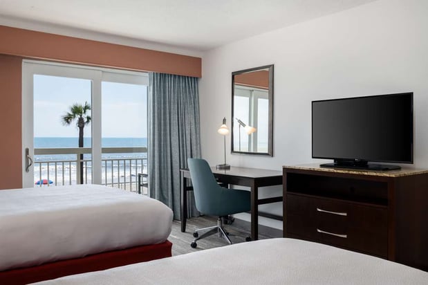 Images Hilton Garden Inn Daytona Beach Oceanfront