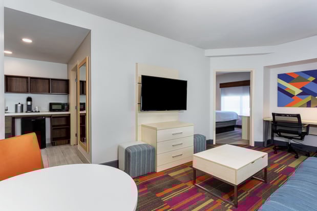 Images Holiday Inn Express & Suites Orlando - International Drive by IHG