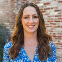 Candace Palmer headshot