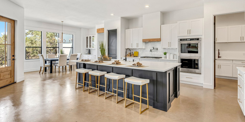 We can manage every stage of your remodeling project to make the process easier for you. 