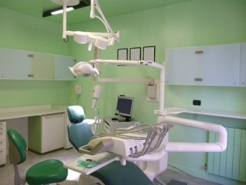 Images Ambulatorio Polispecialistico Odontoiatria Carlevini