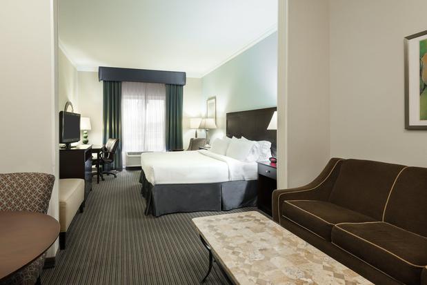 Images Holiday Inn Express & Suites New Iberia-Avery Island, an IHG Hotel