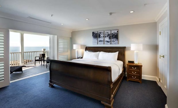 Images Madison Beach Hotel, Curio Collection by Hilton
